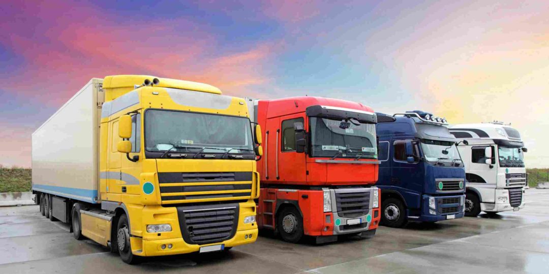 https://www.easyimportmoving.com/wp-content/uploads/2015/11/movers_12-1080x540.jpg