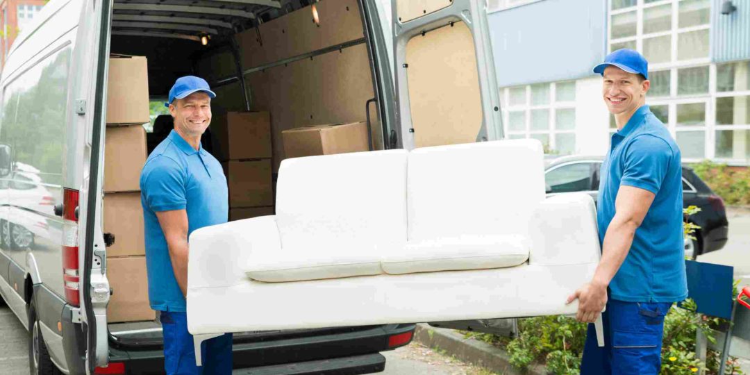 https://www.easyimportmoving.com/wp-content/uploads/2015/11/movers_151-1080x540.jpg